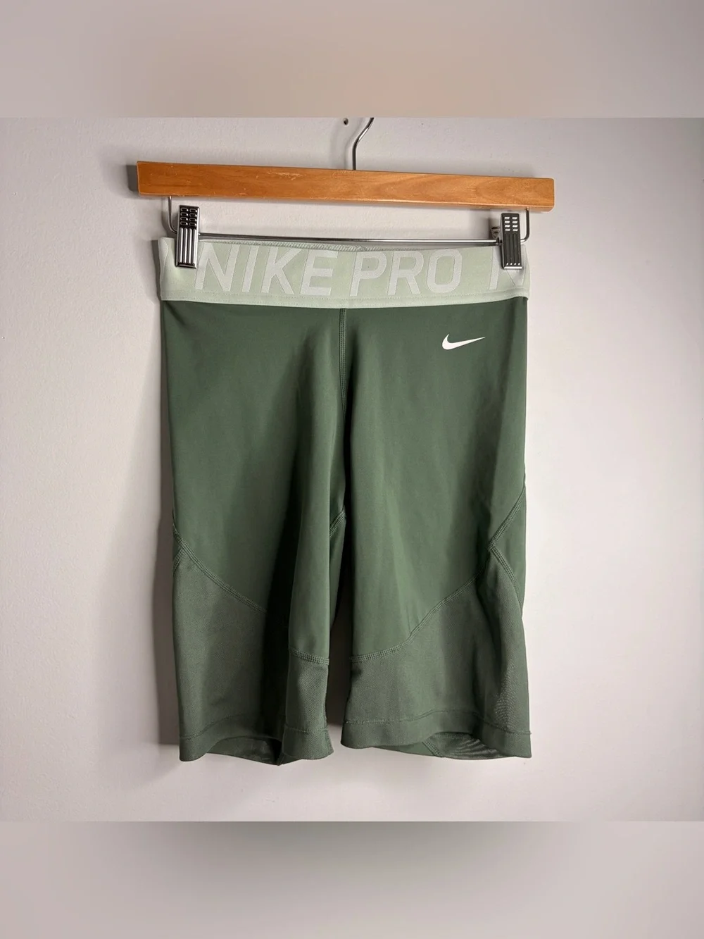 Nike Pro Biker Olive Green Mesh Athletic Compression Shorts Medium 9” - Picture 1 of 7